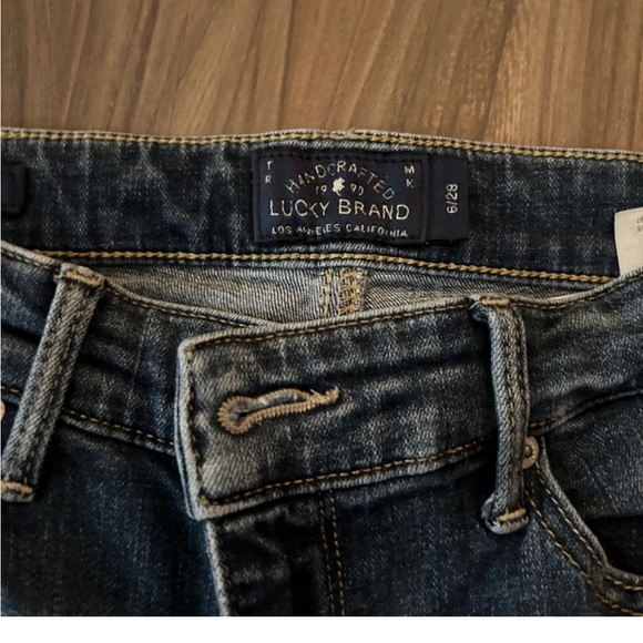 Lucky Brand Denim Jeans - Picture 2 of 4